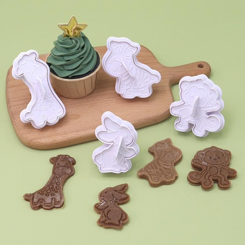 4個入り動物型クッキーカッターセット - プラスチック製ビス - Kitchen Kids Baking Set のレビューと価格