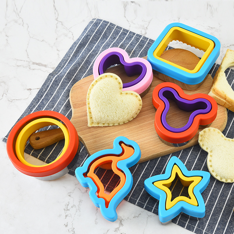 子供のためのステンレス鋼のサンドイッチカッターとシーラーセッ - Kitchen Kids Baking Set のレビューと価格